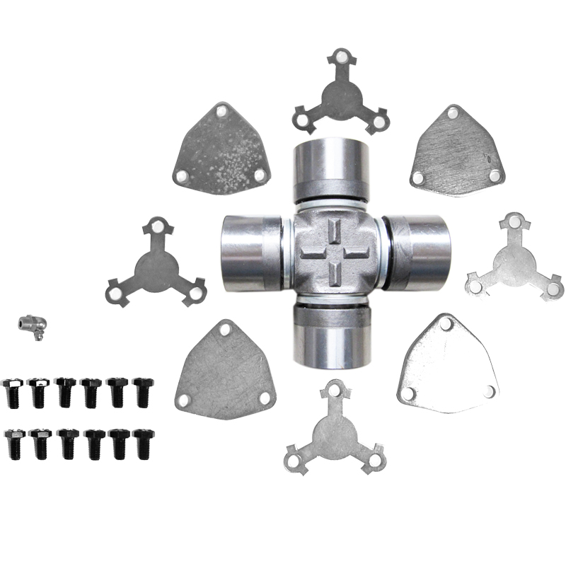 How does the precision of manufacturing affect the performance of Heavy Duty Universal Joints?